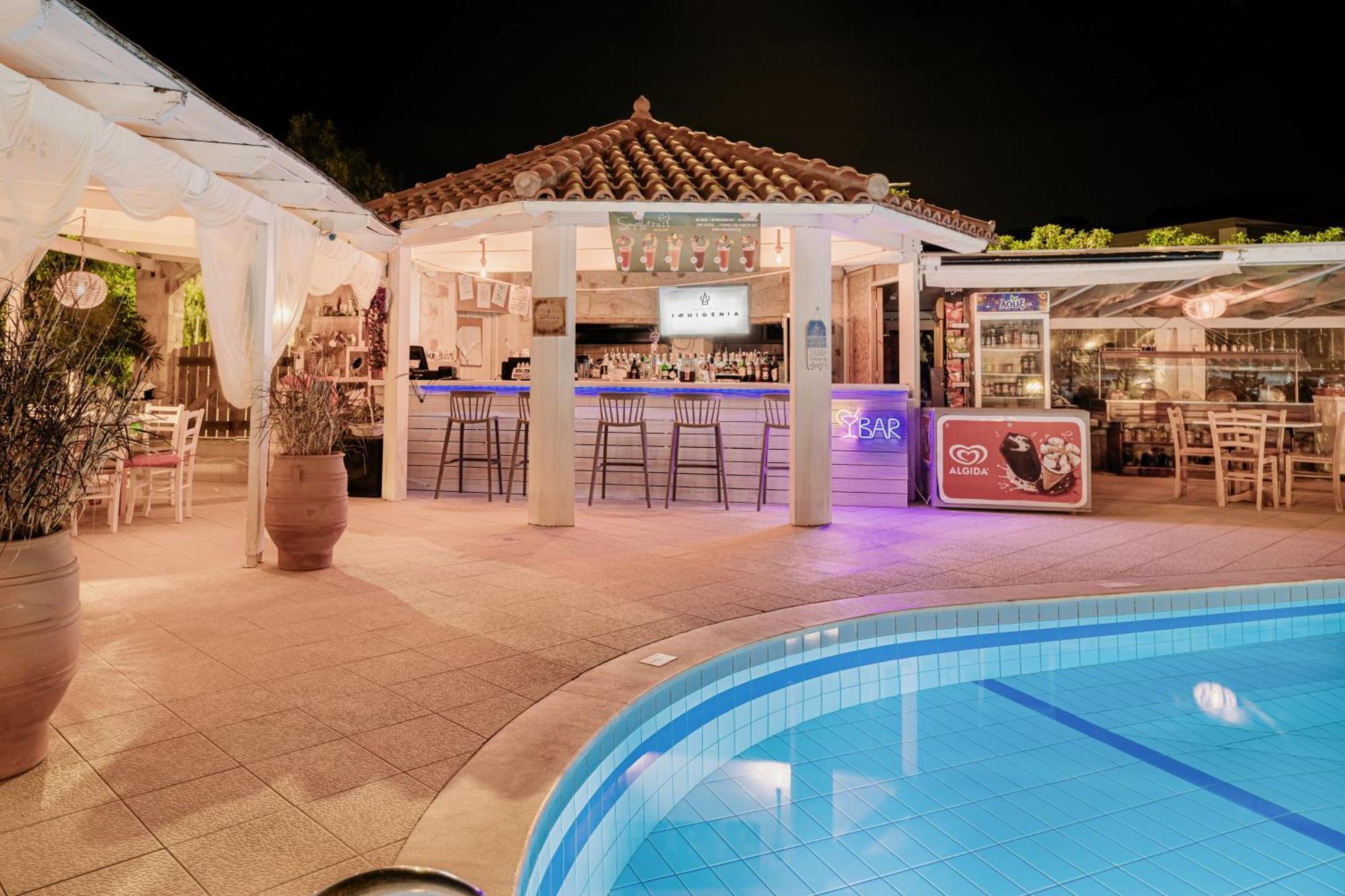 Апартаменти Iphigenia Mythic Retreat Херсонісос Екстер'єр фото