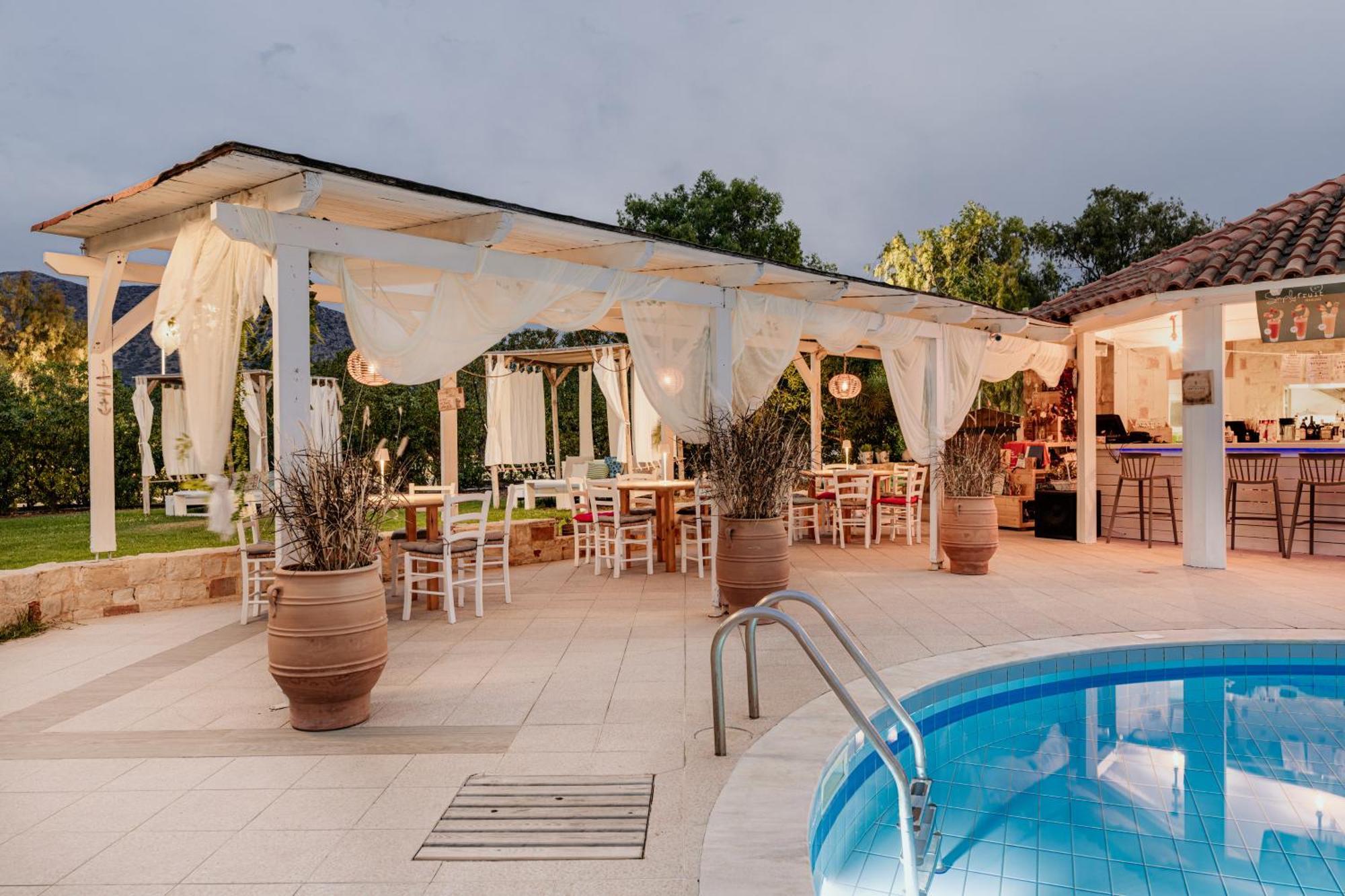 Апартаменти Iphigenia Mythic Retreat Херсонісос Екстер'єр фото